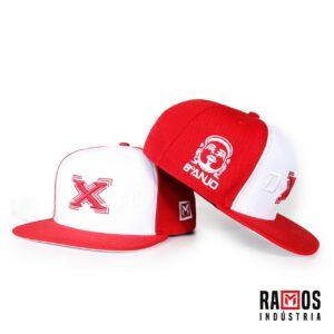 BONÉ DEXTER - VERMELHO E BRANCO